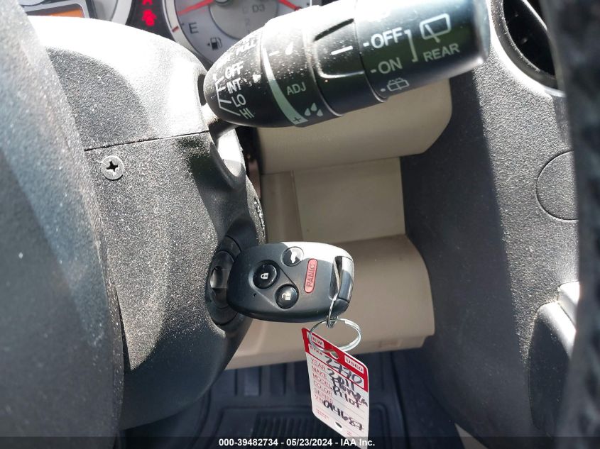 2011 Honda Pilot Ex-L VIN: 5FNYF3H78BB014687 Lot: 39482734