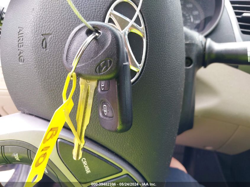 2014 Hyundai Elantra Se VIN: 5NPDH4AE3EH490424 Lot: 39482736