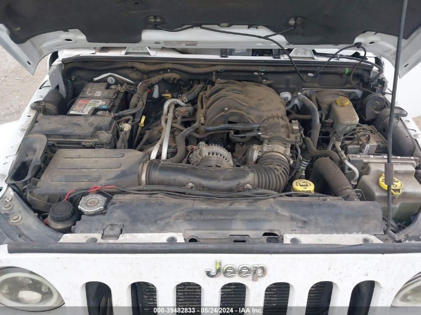 2014 Jeep Wrangler Unlimited Sahara VIN: 1C4BJWEG3EL205834 Lot: 39482833