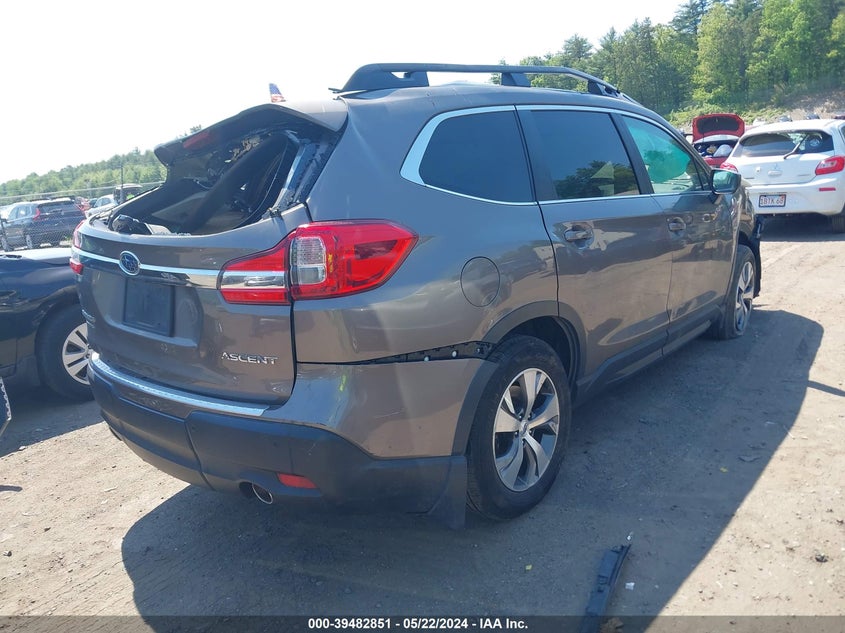 2021 Subaru Ascent Premium VIN: 4S4WMACDXM3438821 Lot: 39482851
