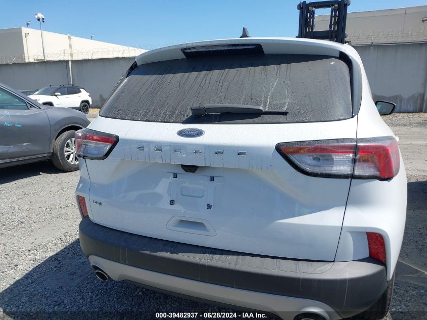 2022 Ford Escape Se VIN: 1FMCU0G63NUC03956 Lot: 39482937