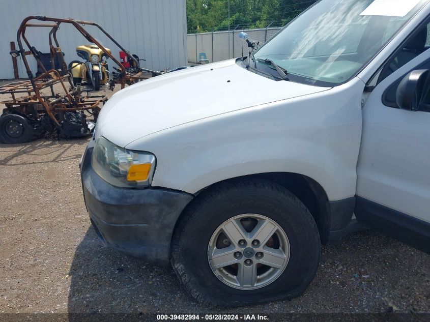 2005 Ford Escape Xls VIN: 1FMYU02Z45DA17981 Lot: 39482994