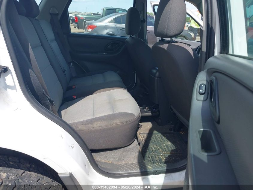 2005 Ford Escape Xls VIN: 1FMYU02Z45DA17981 Lot: 39482994