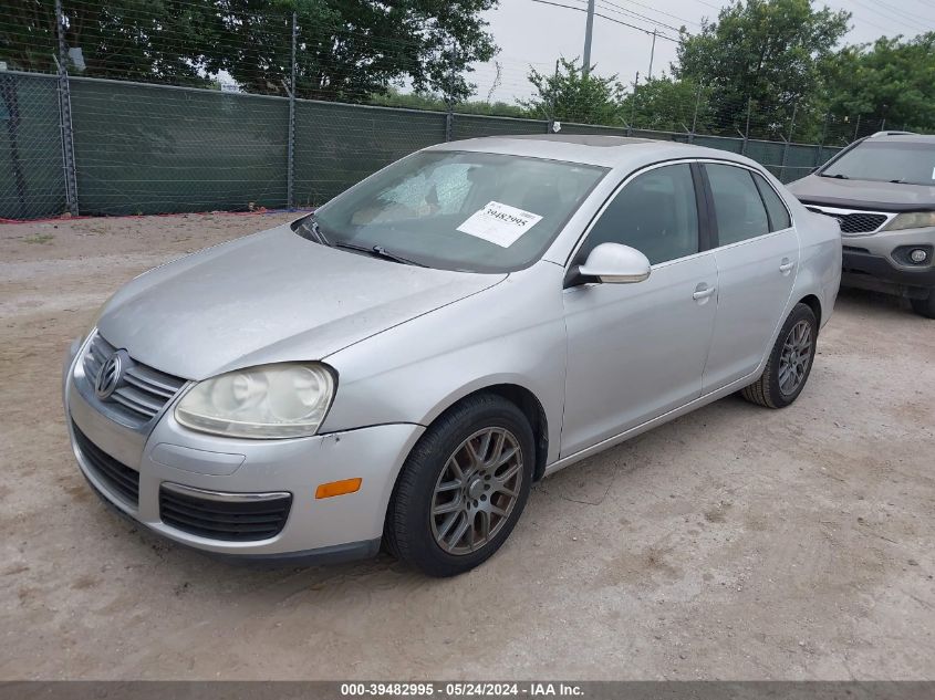 2008 Volkswagen Jetta Se/Sel VIN: 3VWRM71K18M106192 Lot: 39482995