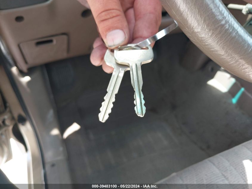 2003 Toyota Tacoma VIN: 5TENL42NX3Z271097 Lot: 39483100