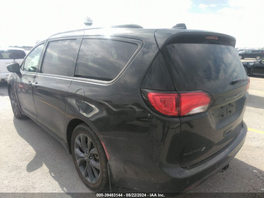 2018 Chrysler Pacifica Touring L Plus VIN: 2C4RC1EG4JR236443 Lot: 39483144