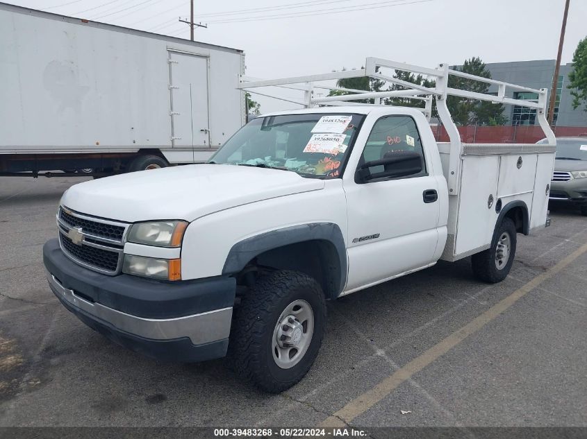 2006 Chevrolet Silverado 2500Hd Work Truck VIN: 1GBHC24U76E180189 Lot: 39483268