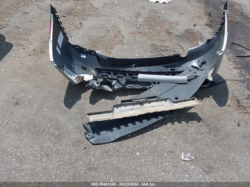 2015 Chevrolet Silverado 1500 2Lt VIN: 3GCUKREC2FG358627 Lot: 39483345