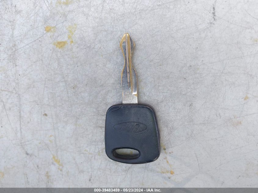 2000 Ford F-150 Lariat/Work Series/Xl/Xlt VIN: 1FTRX17W3YNC30309 Lot: 39483459