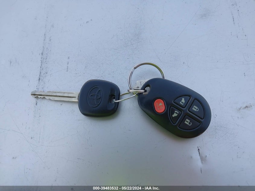 2010 Toyota Sienna Le VIN: 5TDKK4CC0AS313550 Lot: 39483532