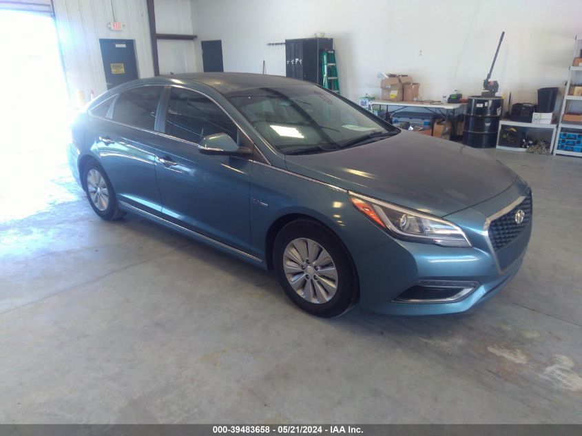 2016 Hyundai Sonata Hybrid Se VIN: KMHE24L17GA038949 Lot: 39483658