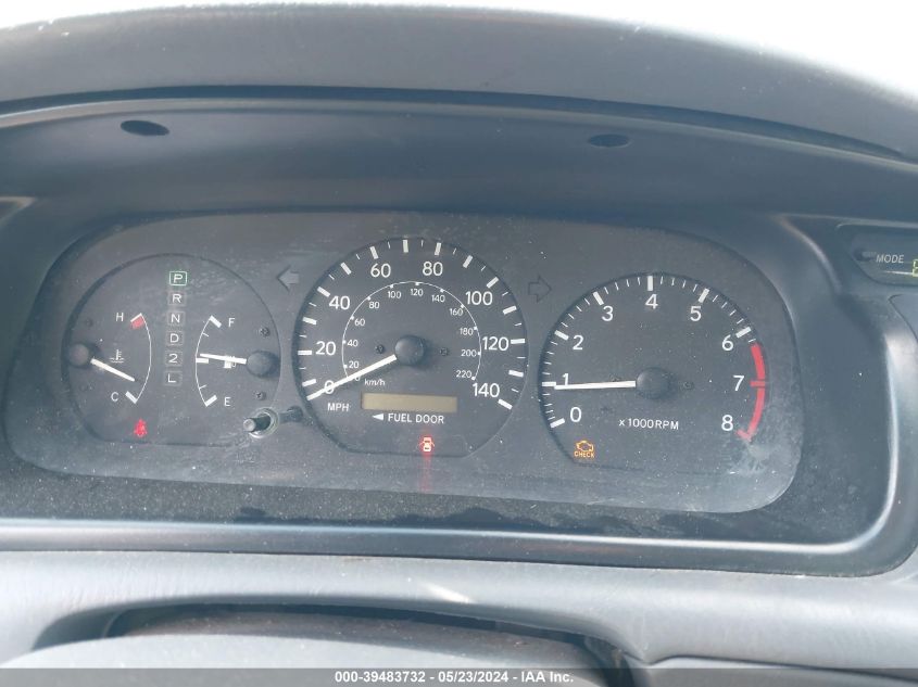 2000 Toyota Camry Le VIN: JT2BG22K3Y0418801 Lot: 39483732