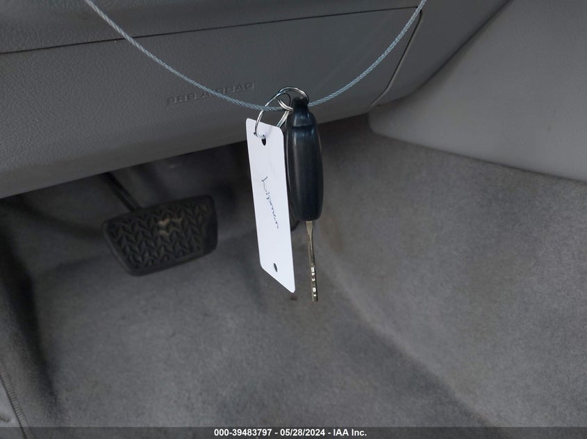 2016 Toyota Camry Xle VIN: 4T4BF1FK8GR553456 Lot: 39483797