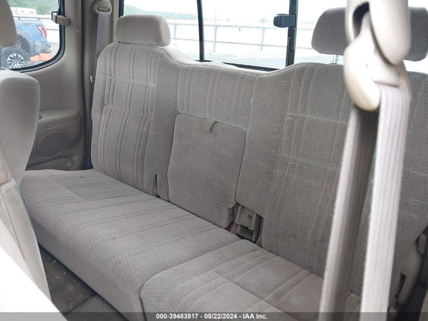 2001 Toyota Tundra Sr5 V8 VIN: 5TBRT34121S132140 Lot: 39483817