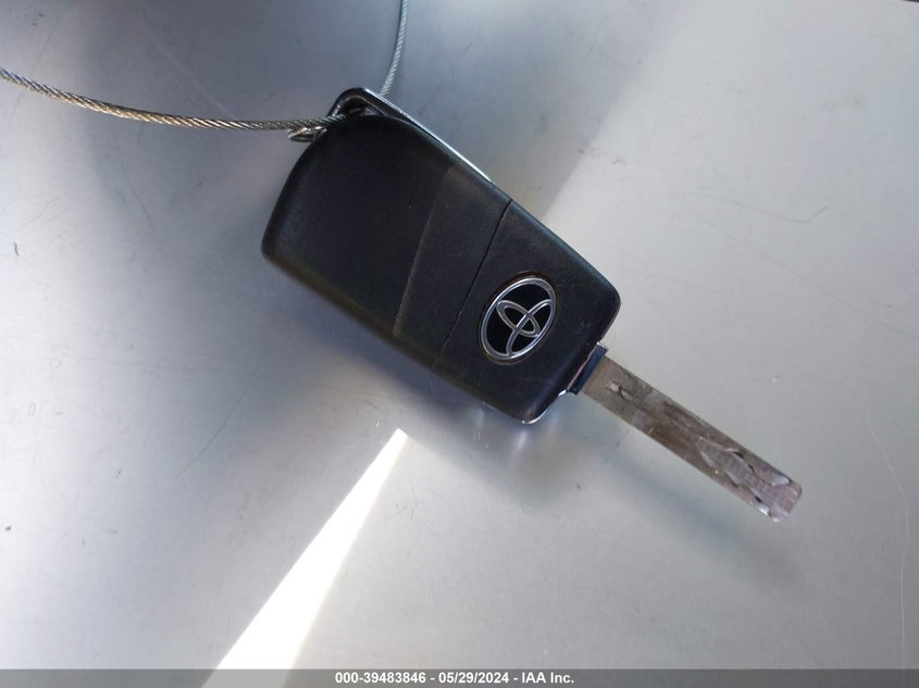 2020 TOYOTA COROLLA LE - JTDEPRAE6LJ071203