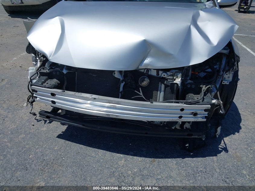 2020 TOYOTA COROLLA LE - JTDEPRAE6LJ071203