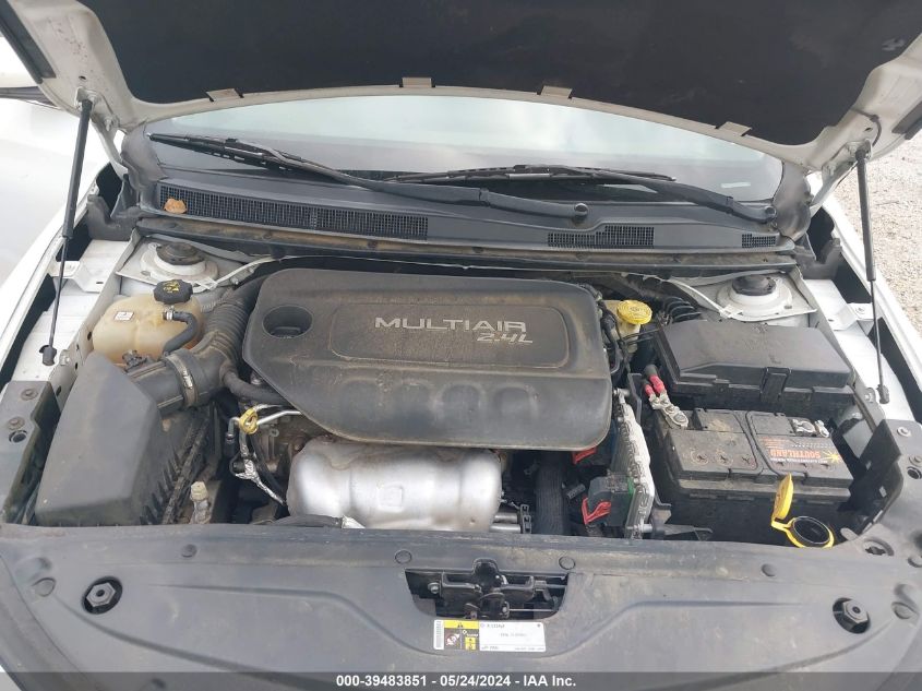 2015 Chrysler 200 Limited VIN: 1C3CCCAB0FN596698 Lot: 39483851