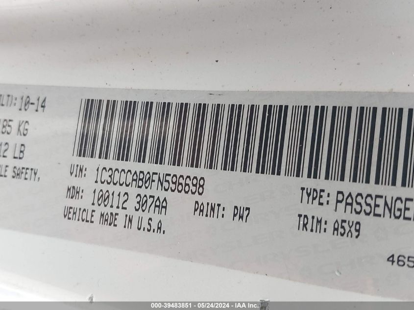 2015 Chrysler 200 Limited VIN: 1C3CCCAB0FN596698 Lot: 39483851