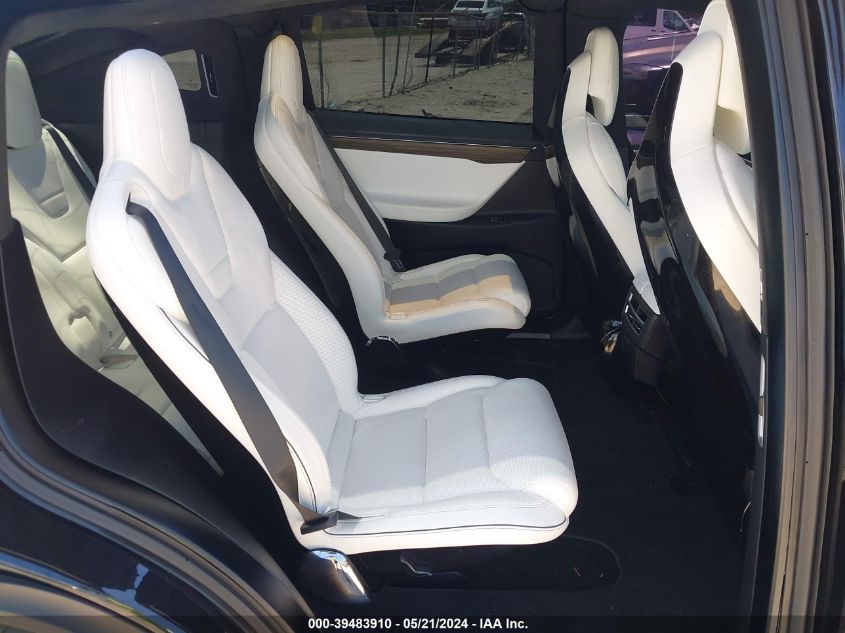 2016 Tesla Model X 60D/70D/75D/90D/P100D VIN: 5YJXCBE2XGF002524 Lot: 39483910