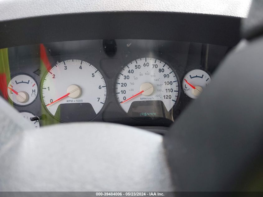 2007 Dodge Ram 1500 Slt/Trx4 Off Road/Sport VIN: 1D7HU18257J508221 Lot: 39484006