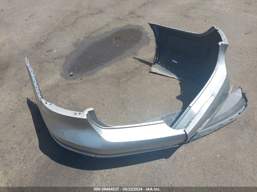 2012 Volkswagen Passat 2.5L Sel VIN: 1VWCP7A37CC040361 Lot: 39484037