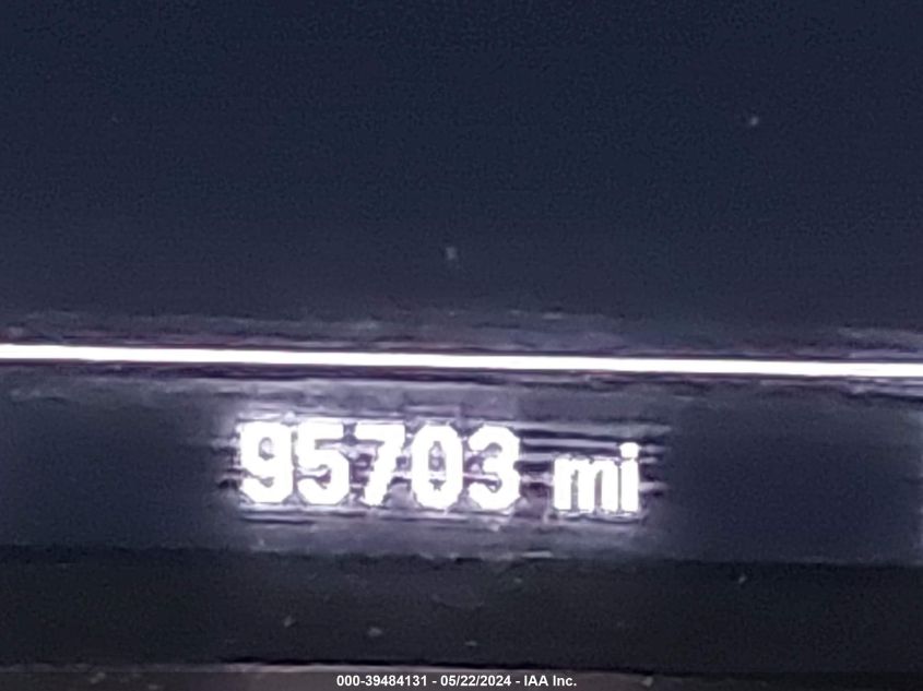 2018 Chevrolet Equinox Lt VIN: 2GNAXJEV0J6165380 Lot: 39484131