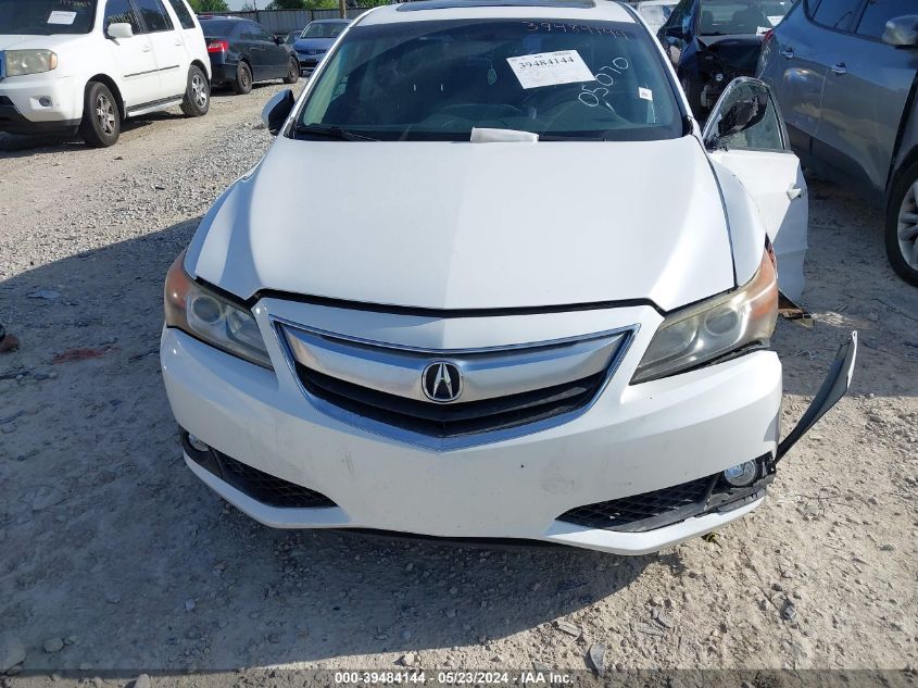 2013 Acura Ilx 2.0L VIN: 19VDE1F77DE005070 Lot: 39484144