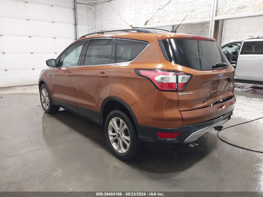 2017 FORD ESCAPE SE - 1FMCU9G90HUC88547