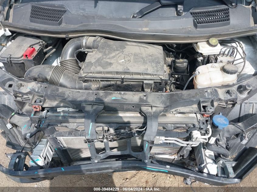 2022 MERCEDES-BENZ METRIS - W1YV0BEYXN3957060