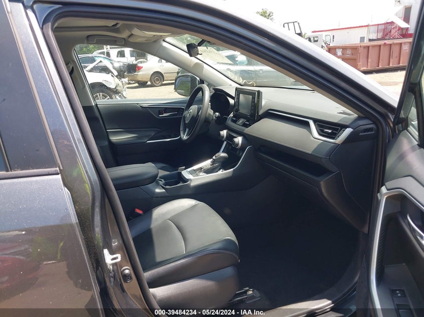 2020 TOYOTA RAV4 XLE PREMIUM - 2T3A1RFV9LC125167
