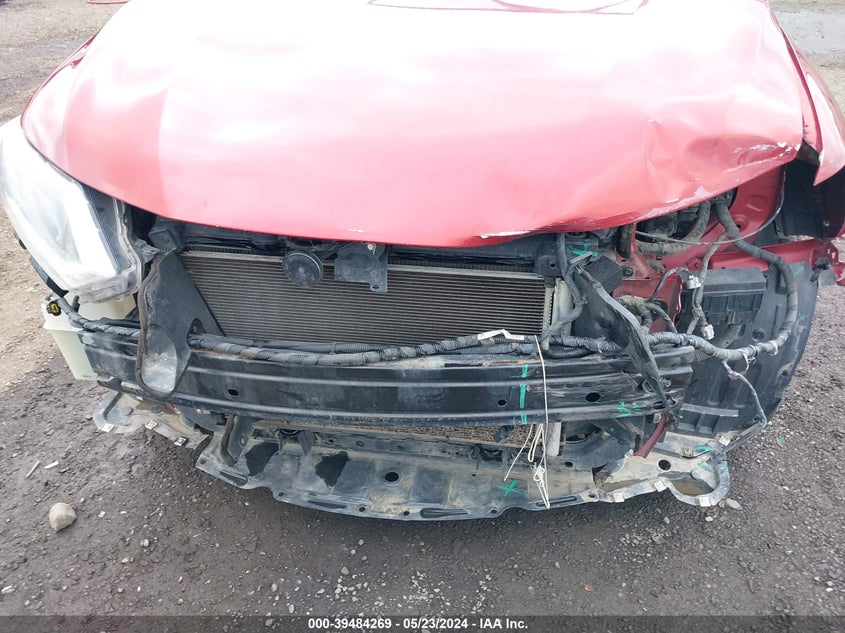 2016 Nissan Rogue S/Sl/Sv VIN: KNMAT2MV3GP697744 Lot: 39484269