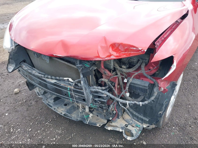 2016 Nissan Rogue S/Sl/Sv VIN: KNMAT2MV3GP697744 Lot: 39484269