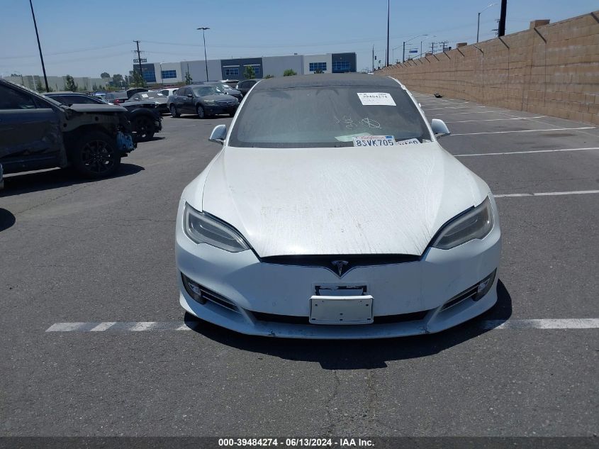 2018 Tesla Model S 100D/75D/P100D VIN: 5YJSA1E25JF281110 Lot: 39484274