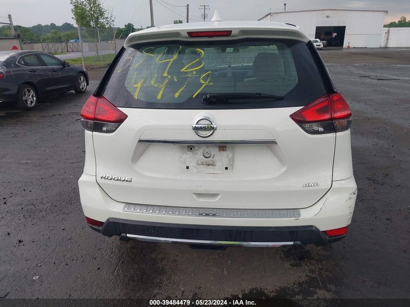 2017 Nissan Rogue S VIN: 5N1AT2MV7HC800118 Lot: 39484479
