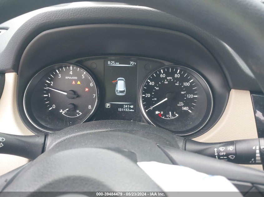 2017 Nissan Rogue S VIN: 5N1AT2MV7HC800118 Lot: 39484479