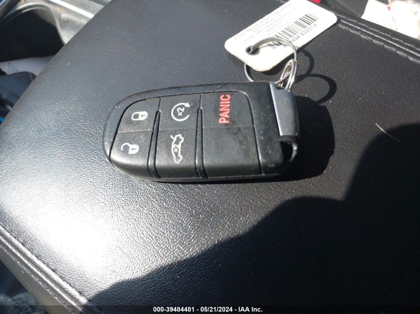 2015 Chrysler 200 Limited VIN: 1C3CCCAB8FN568826 Lot: 39484481