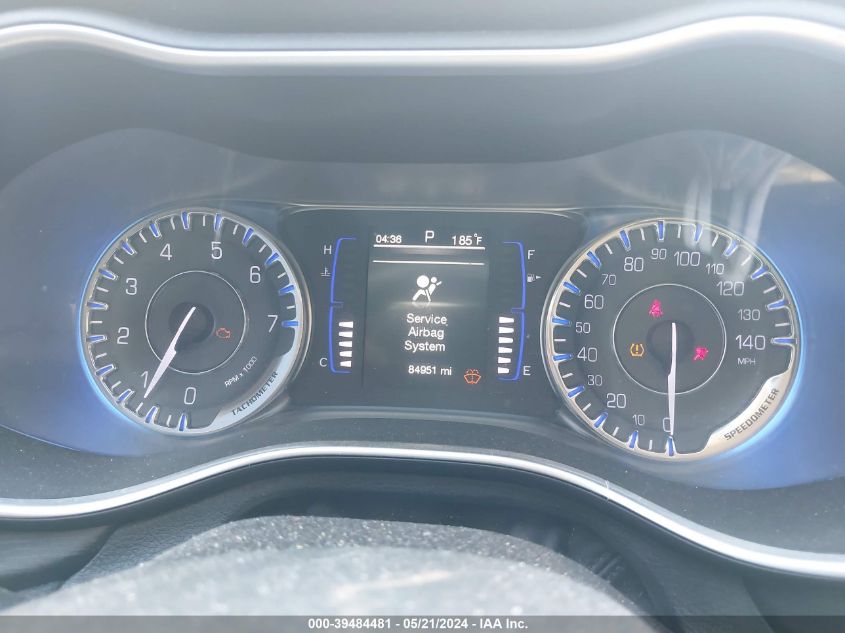 2015 Chrysler 200 Limited VIN: 1C3CCCAB8FN568826 Lot: 39484481