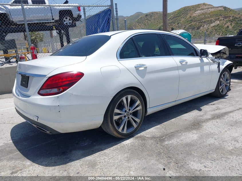 2018 MERCEDES-BENZ C 300 VIN: 55SWF4JB5JU249816