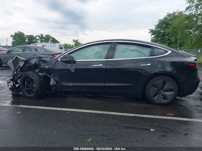 2018 Tesla Model 3 Long Range/Mid Range VIN: 5YJ3E1EA5JF152770 Lot: 39484540