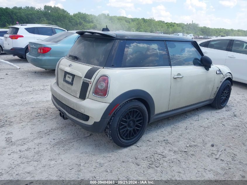 2010 Mini Cooper S VIN: WMWMF7C56ATZ70027 Lot: 39484563