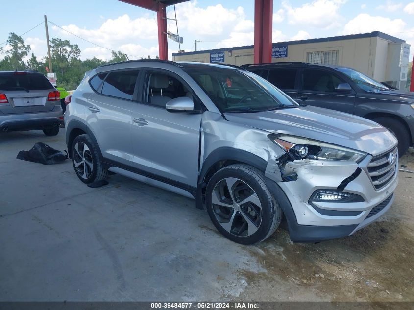 2017 Hyundai Tucson Value VIN: KM8J33A25HU560156 Lot: 39484577