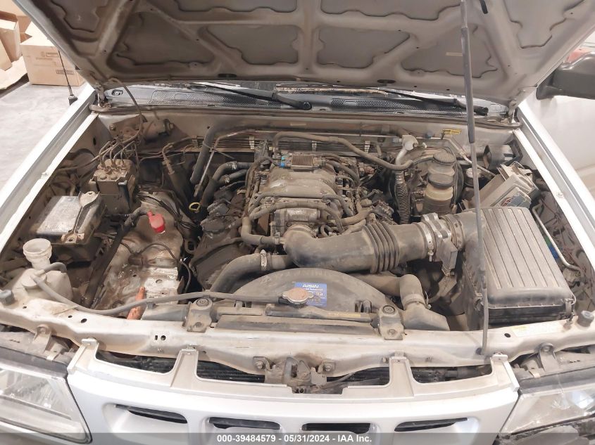 2002 Isuzu Rodeo Ls 3.2L/Lse 3.2L V6/S/S 3.2L V6 VIN: 4S2DM58W924337245 Lot: 39484579