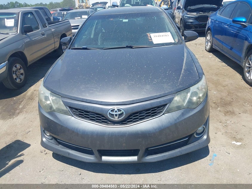 2014 Toyota Camry Se VIN: 4T1BF1FK8EU360084 Lot: 39484583