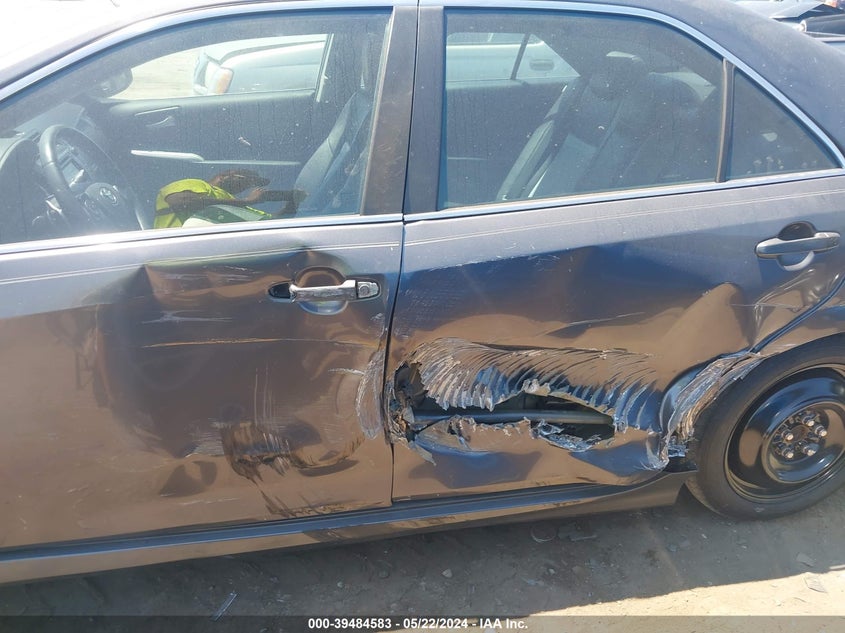 2014 Toyota Camry Se VIN: 4T1BF1FK8EU360084 Lot: 39484583