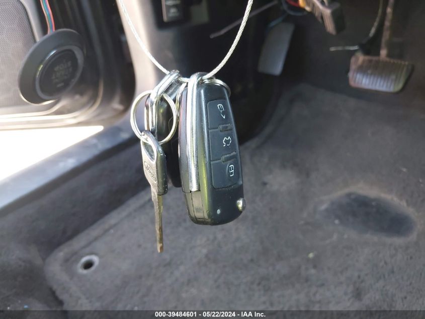 1996 Ford Mustang Gt VIN: 1FALP42X8TF180975 Lot: 39484601