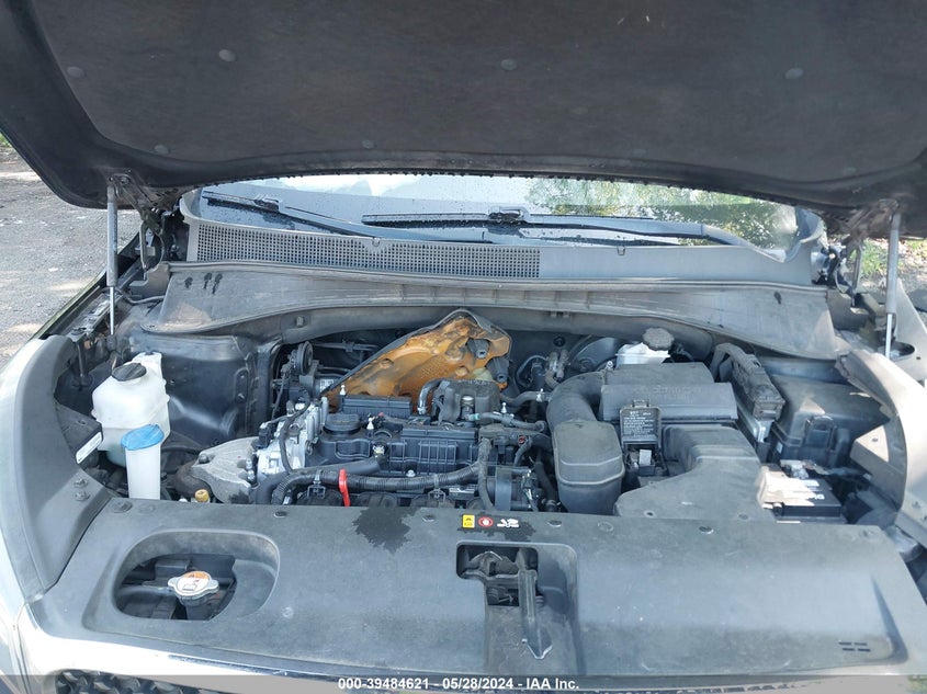 2016 Kia Sorento 2.4L L VIN: 5XYPG4A38GG184456 Lot: 39484621