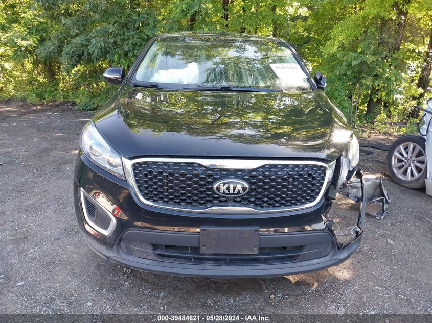 2016 Kia Sorento 2.4L L VIN: 5XYPG4A38GG184456 Lot: 39484621