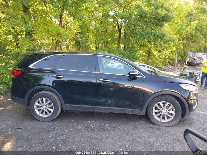 2016 Kia Sorento 2.4L L VIN: 5XYPG4A38GG184456 Lot: 39484621