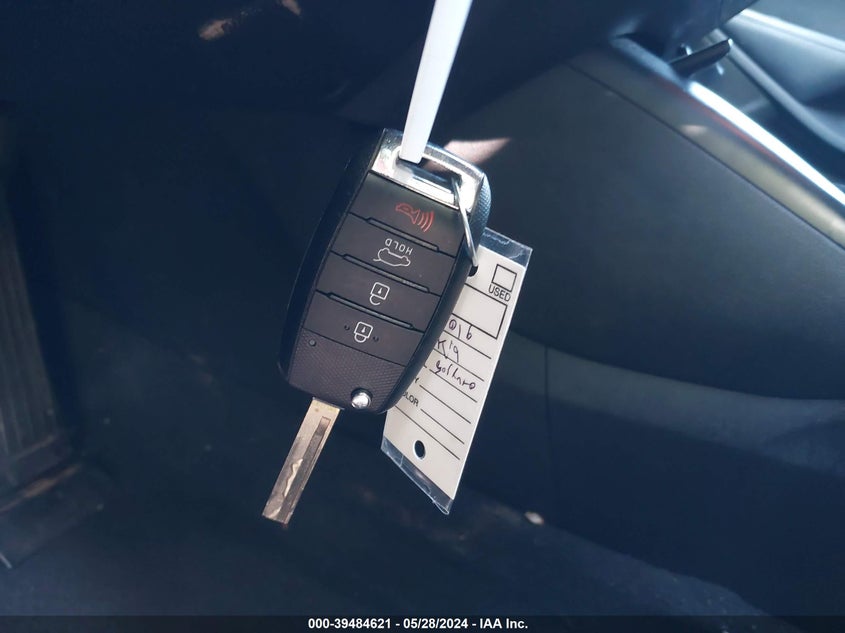 2016 Kia Sorento 2.4L L VIN: 5XYPG4A38GG184456 Lot: 39484621