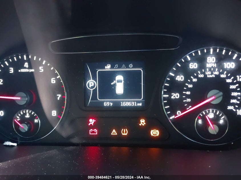 2016 Kia Sorento 2.4L L VIN: 5XYPG4A38GG184456 Lot: 39484621